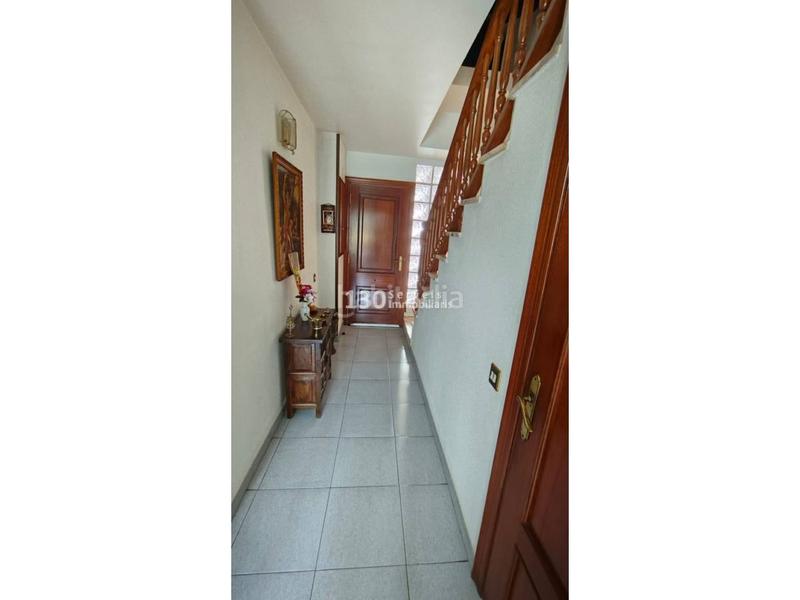 Foto e834e294-c7df-4fdd-81cf-f526a3bdeb97. Casa a schiera con riscaldamento parcheggio in Vilanova del Camí