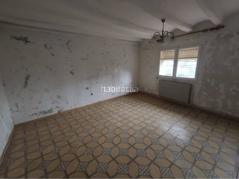 Foto 3d48c192-ba4d-4797-b671-55c14f699c13. Casa amb aparcament a Marçà