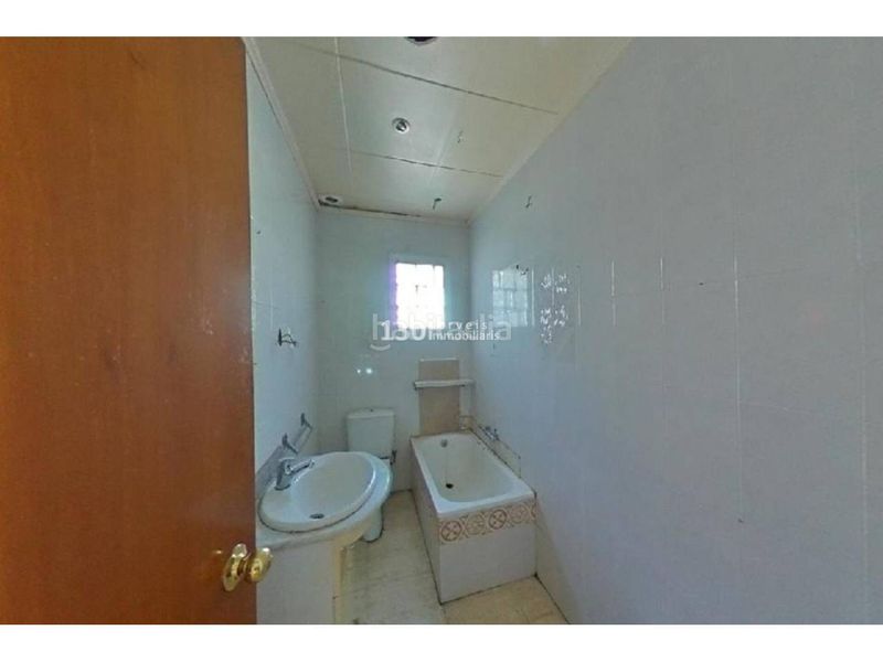 Foto ac12bb0b-da4c-4bf4-9c91-1ed44a01a750. Casa amb piscina a Massanes