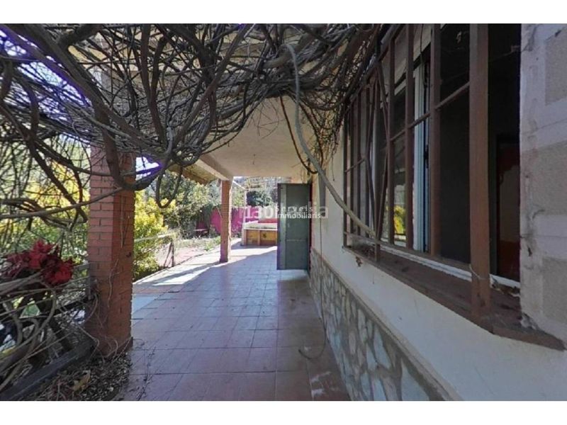 Foto edfa4ef7-271d-4ca0-b489-238262d1a256. Casa amb piscina a Massanes