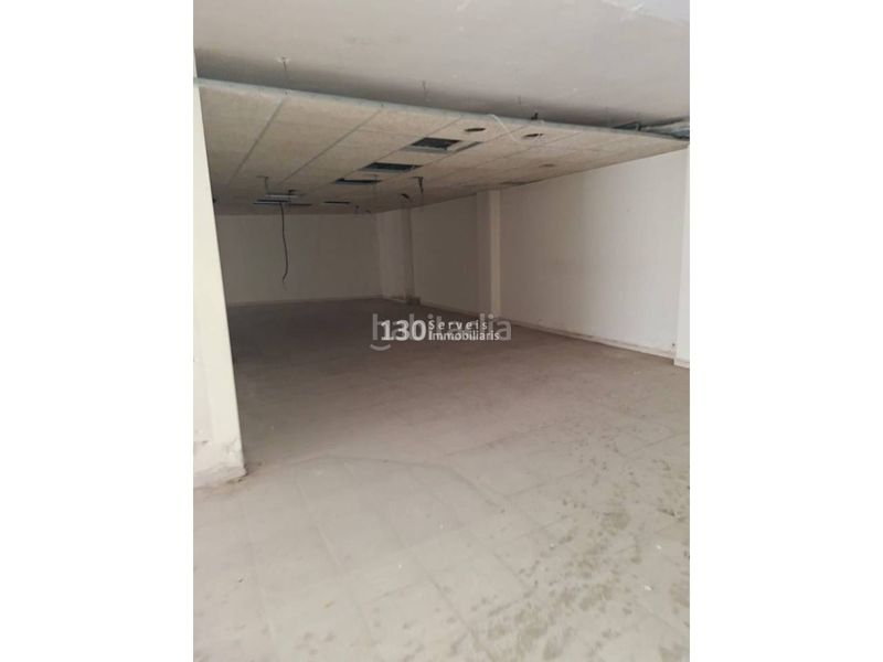 Foto 1e4add52-d839-44a8-b293-c9d8e48611c1. Local comercial a Centre Figueres