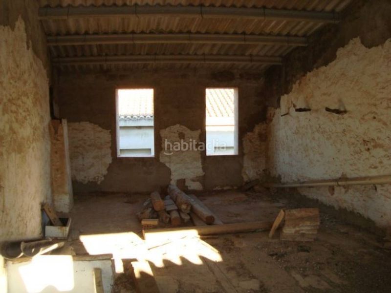 Foto f3ca5d05-d01f-456f-b54f-524145cb7cb5. Pis a Godall