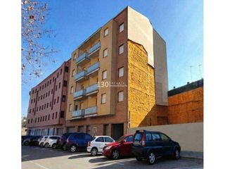 Edificio  Calle fra jacint coma i galí. Obra parada situada en manresa