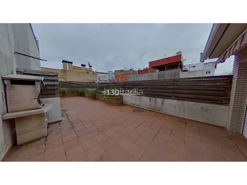 Foto 58b7e6cd-7279-4c17-98f4-12cf6fa6a95e. Casa amb aparcament a Centre Blanes