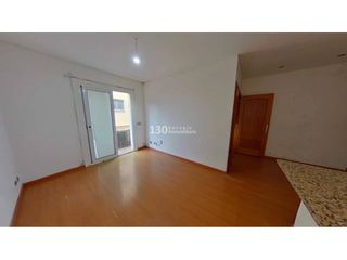 Maison  Calle emporda. Ocupado oportunidad de inversión