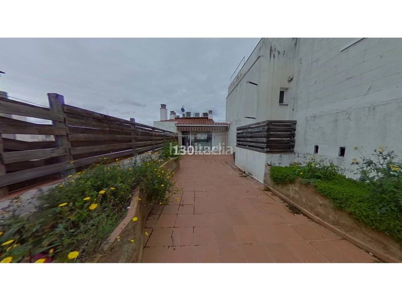 Foto ffd487a7-2b71-4454-aa44-660455ce1f90. Casa amb aparcament a Centre Blanes