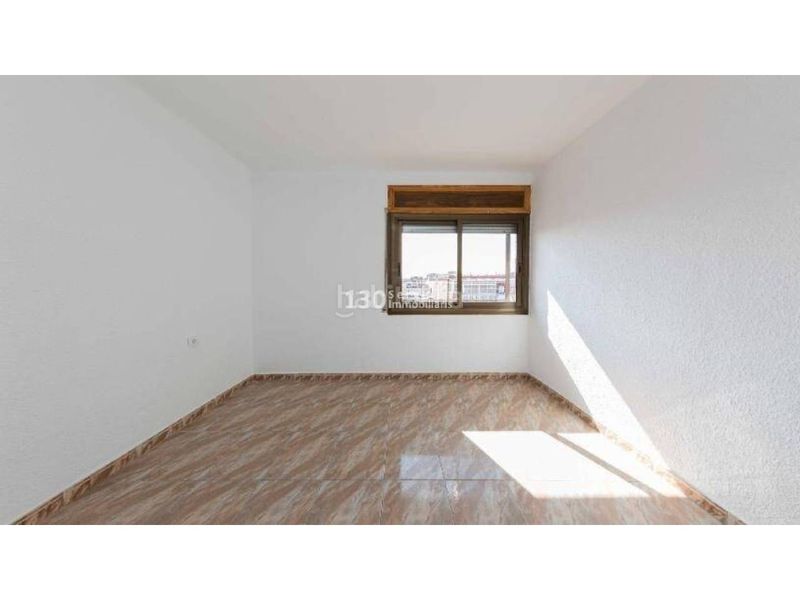 Foto 432c02b5-e3d5-4692-8abf-f39f5326f9fa. Àtic a Puigfred Badalona
