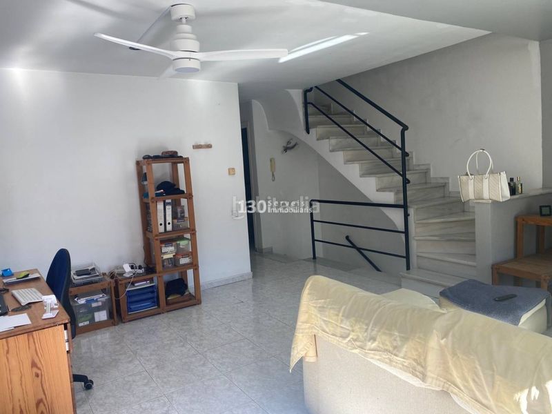 Foto 967dada3-d12e-4365-9c96-0f18d7ddd264. Casa amb aparcament piscina a les botigues de Sitges Sitges