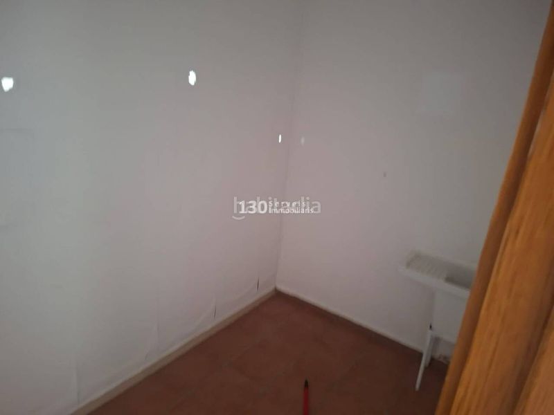 Foto 06c491d1-f995-4384-8b93-fa80a6c57eda. Casa amb aparcament piscina a Fortià