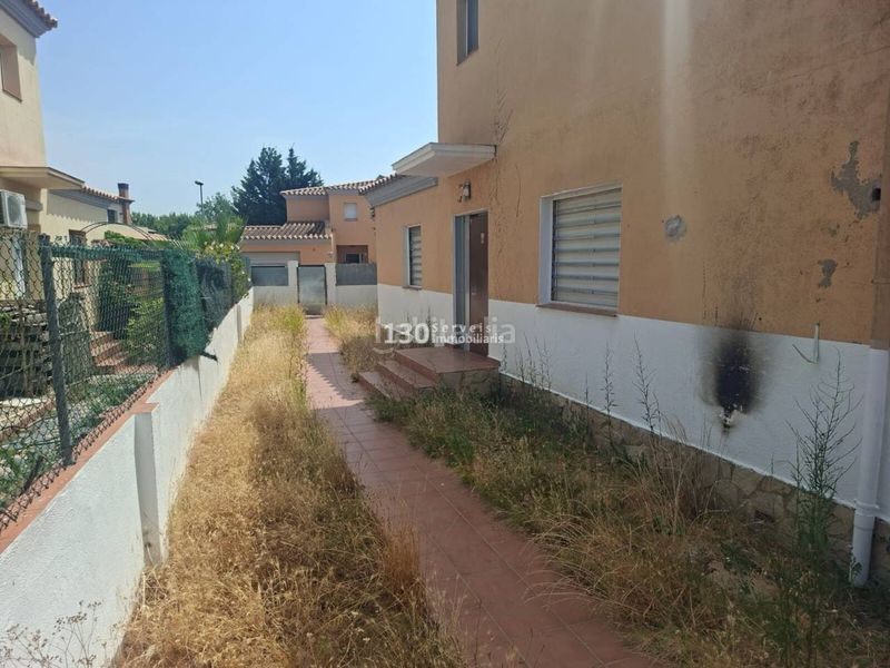 Foto bcdb648c-8c94-4412-950d-8e794d1ea73b. Casa amb aparcament piscina a Fortià