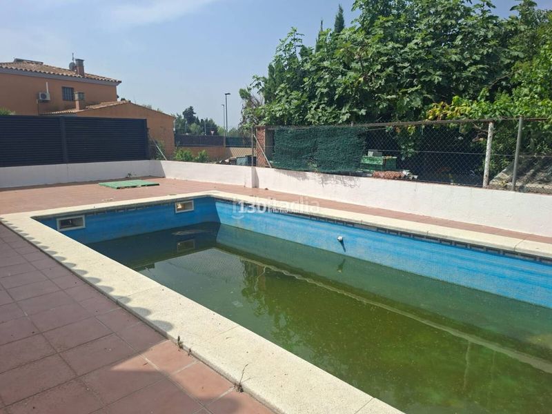 Foto f6384b8f-6c57-428a-8755-15331cfc6770. Casa amb aparcament piscina a Fortià