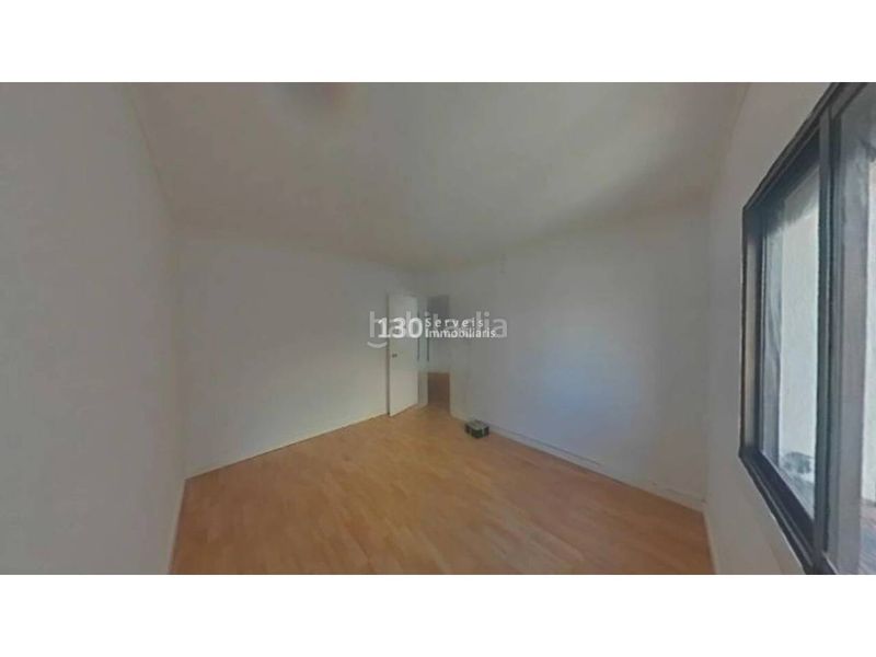 Foto 04bc7832-6ce1-45cf-9b90-536ac5150a85. Pis a Carmel Barcelona