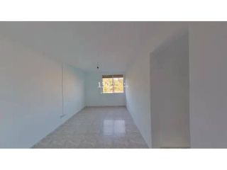 Flat  Calle perafita. Alquilado oportunidad de inversión