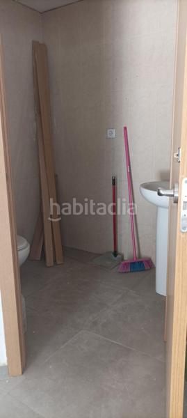 Foto 3ce000ce-faf6-43f2-8c4e-21194175281e. Local comercial  frente colegio en Murcia