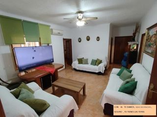 Casa en Mazarrón Casco Urbano. Luminoso hogar de 4 dormitorios en la mejor zona de mazarrón