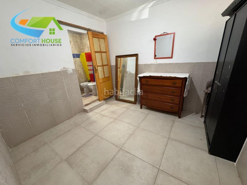 Foto b88de8b5-c9d5-4998-ac5d-b83064d0f65c. Casa amb aparcament a La Palma Cartagena