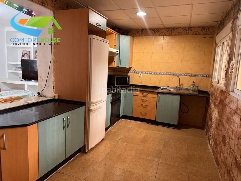 Foto f03f95fc-b23a-4b51-9ba4-5c5c2c4b3f34. Casa amb aparcament a La Palma Cartagena