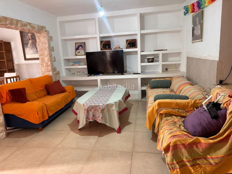 Foto 48719b05-2f65-4916-9d60-42b00acf0e29. Casa a Cortes-Huertas Madrid