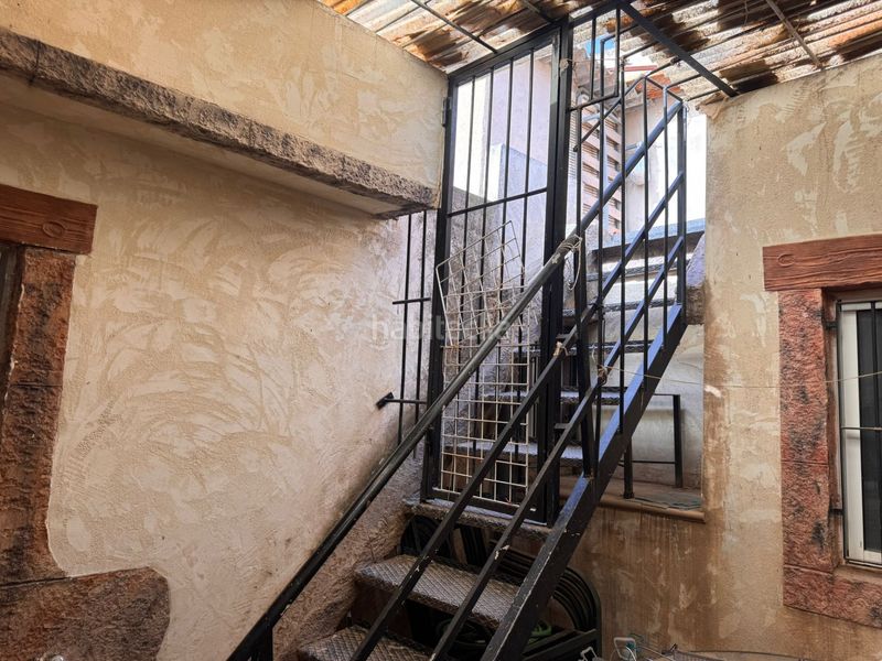 Foto f6f6075f-f90d-4489-a2b4-a1d5e892b63c. Casa a Cortes-Huertas Madrid