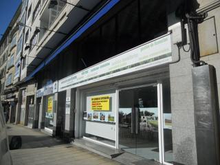 Locale commerciale in A Milagrosa