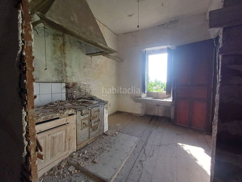 Foto ac3b2582-dfa1-4b6f-87ab-5b49e405ee81. Casa a Rábade