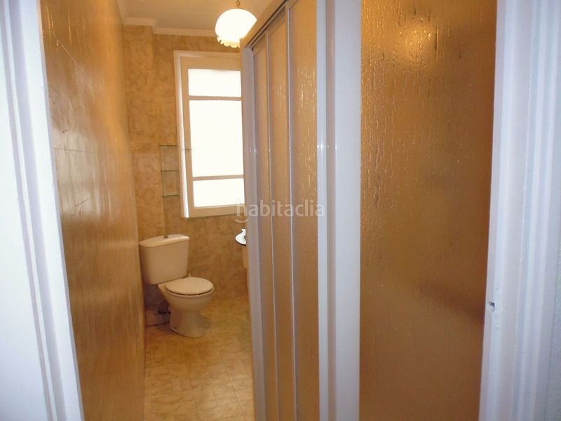 Foto f2a85140-6ab1-4abb-851f-bf21789e00a3. Rent flat with heating in A Milagrosa Lugo