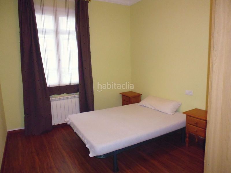 Foto ffc2b74a-913d-45d1-8f7e-bc28dad1e6d9. Rent flat with heating in A Milagrosa Lugo
