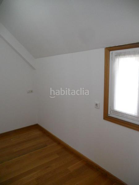 Foto 3d3ba608-cfd7-4286-b47d-a866d99eb0b2. Location duplex avec chauffage dans A Milagrosa Lugo