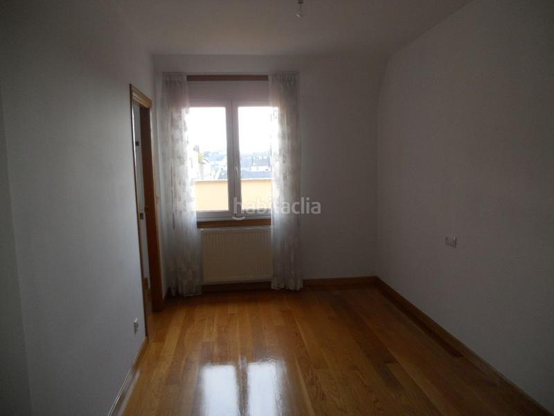 Foto b86646d5-b8ab-4d51-b8d0-22aa4b575f9b. Location duplex avec chauffage dans A Milagrosa Lugo