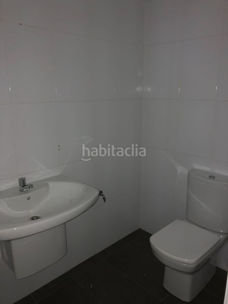 Foto 64146d89-9a50-4d2a-bfd9-bd696f893297. Rent office space in Recatelo - O Carme Lugo