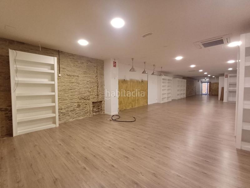 Foto 2b3f0c6f-51cb-4e88-b56e-aff65520b5ef. Lloguer local comercial a Centro - Recinto Amurallado Lugo
