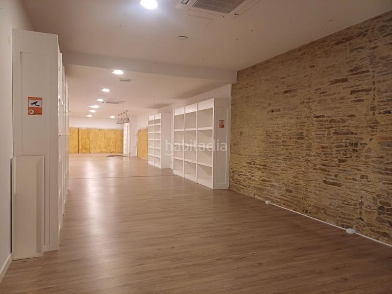 Foto 5f162f76-5727-48b1-a193-e3ed1df678c9. Lloguer local comercial a Centro - Recinto Amurallado Lugo