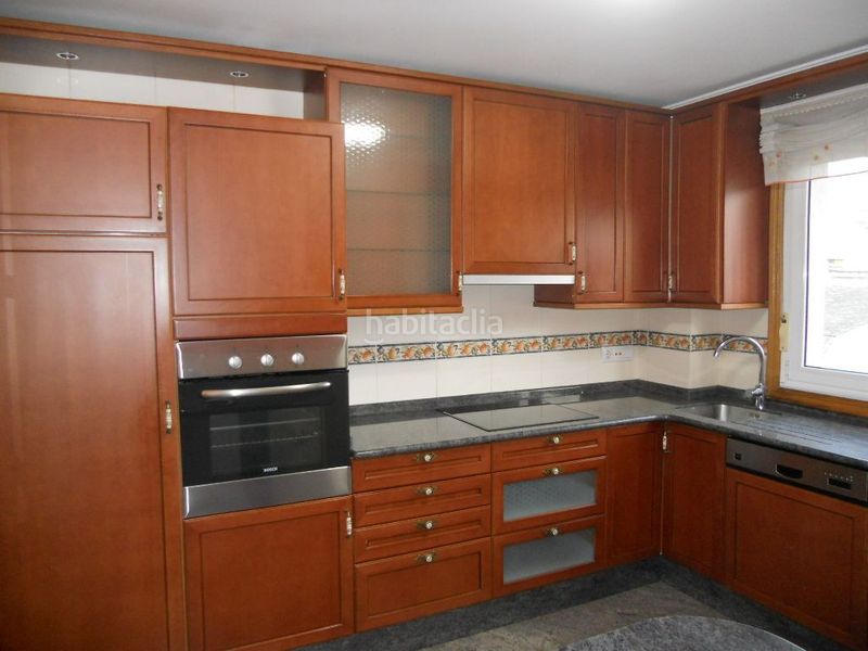 Foto 4145379e-c3b1-4033-8ced-dbb57a116b2d. Location duplex avec chauffage dans A Milagrosa Lugo