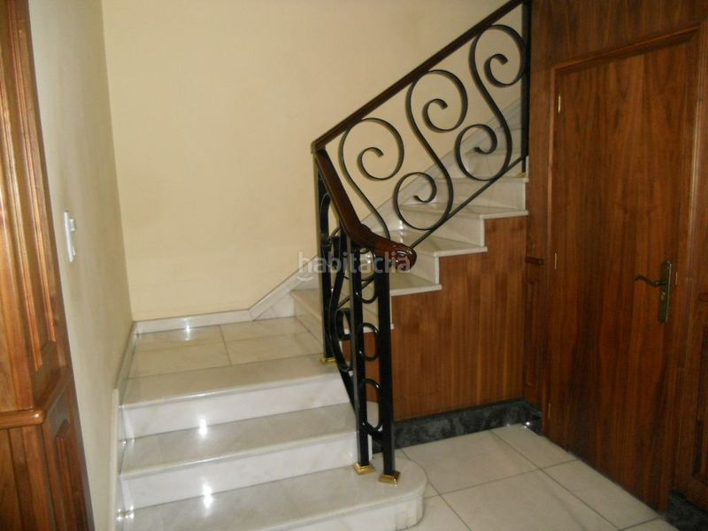 Foto d0adaa7a-d2c5-4bf6-84d6-fe6cfe642e11. Location duplex avec chauffage dans A Milagrosa Lugo