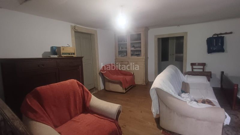 Foto c6224f8e-e7fd-410a-a5cb-929383425995. Casa en Outeiro de Rei