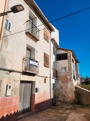 Maison  Calle pajares. ¡oportunidad única en el corazón del pueblo!