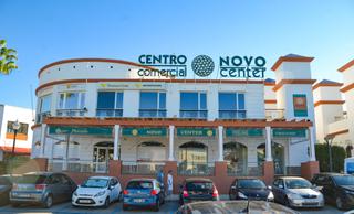 Local commercial à Novo Sancti Petri