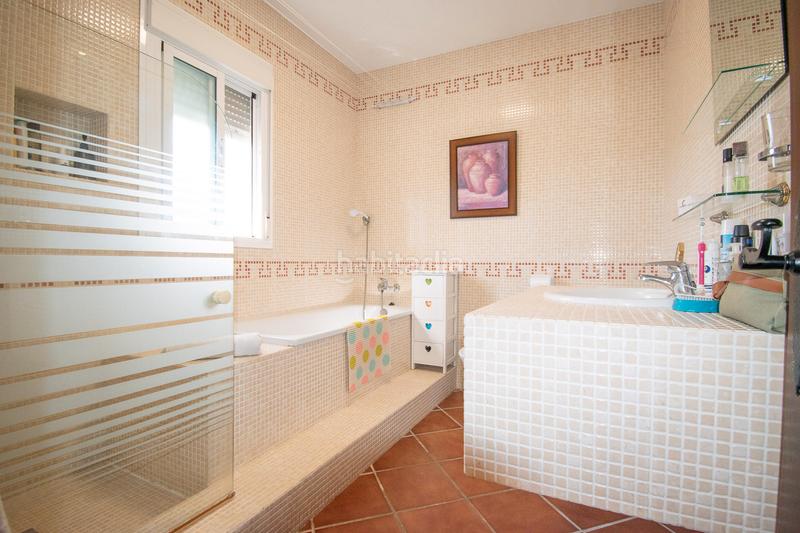 Foto 427fafbf-89d2-4d46-bd06-0f63d1f3e522. Casa in Las Lagunas - Campano Chiclana de la Frontera