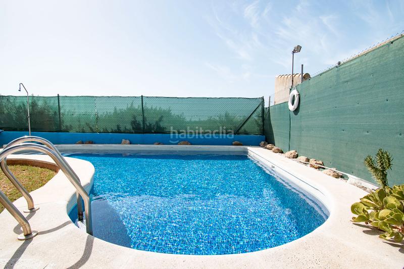 Foto dd0ad55c-f21a-4242-a6ab-820d136c2da9. Casa in Las Lagunas - Campano Chiclana de la Frontera