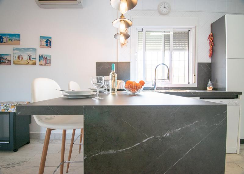 Foto f5cbe119-e9dd-49be-aeba-64a298ee7243. Casa in Las Lagunas - Campano Chiclana de la Frontera