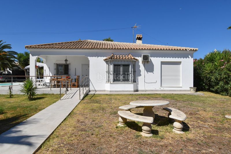 Foto dbe434b8-9e3a-485e-9fc0-ef49085a3659. Casa a Las Lagunas - Campano Chiclana de la Frontera