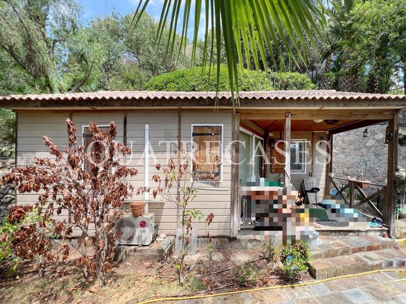 Foto 1059611d-0435-48f9-8cc3-5934e7e08c8a. Casa amb calefacció aparcament piscina a Can Girona - Terramar - Vinyet Sitges