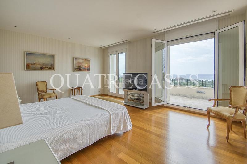 Foto 1140d18f-0fd4-45bd-9468-3a47f79bb1c4. Casa amb calefacció aparcament piscina a Can Girona - Terramar - Vinyet Sitges