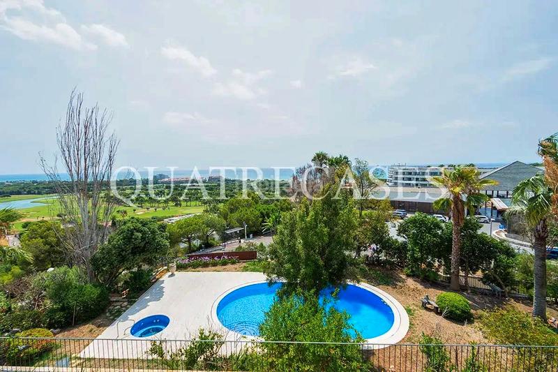 Foto 3a9ba65c-a2cf-4157-98e5-3a4476680d75. Casa amb calefacció aparcament piscina a Can Girona - Terramar - Vinyet Sitges