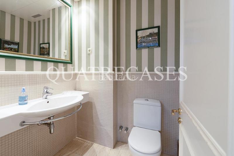 Foto c868f9a5-3698-4622-93b6-c5d8236cfa27. Casa amb calefacció aparcament piscina a Can Girona - Terramar - Vinyet Sitges