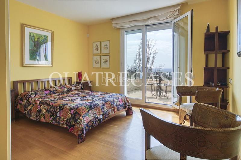 Foto f5b94b36-c649-4702-9505-eacc07bf143d. Casa amb calefacció aparcament piscina a Can Girona - Terramar - Vinyet Sitges