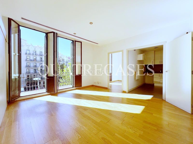 Foto 992080b7-0e72-4409-af00-2bce85c3c9ba. Pis a L´Antiga Esquerra de l´Eixample Barcelona