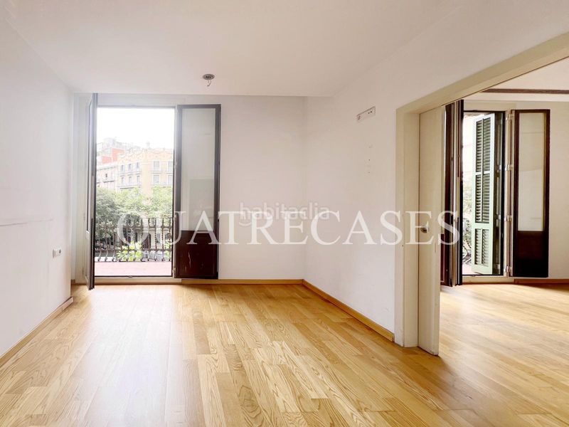 Foto ff7d4fbc-0afa-4548-9e03-7020e7083cb2. Pis a L´Antiga Esquerra de l´Eixample Barcelona
