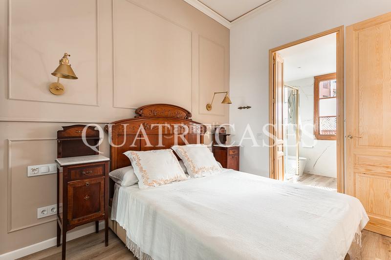 Foto e74a9ab0-d506-4c06-a745-25e54a47c314. Piso  señorial con gran terraza en finca regia junto al arco del triunfo. en Barcelona