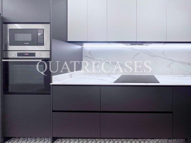 Foto 42336224-2a85-4cdc-95ed-b1643cbf5aaf. Appartement avec chauffage parking dans L´Antiga Esquerra de l´Eixample Barcelona